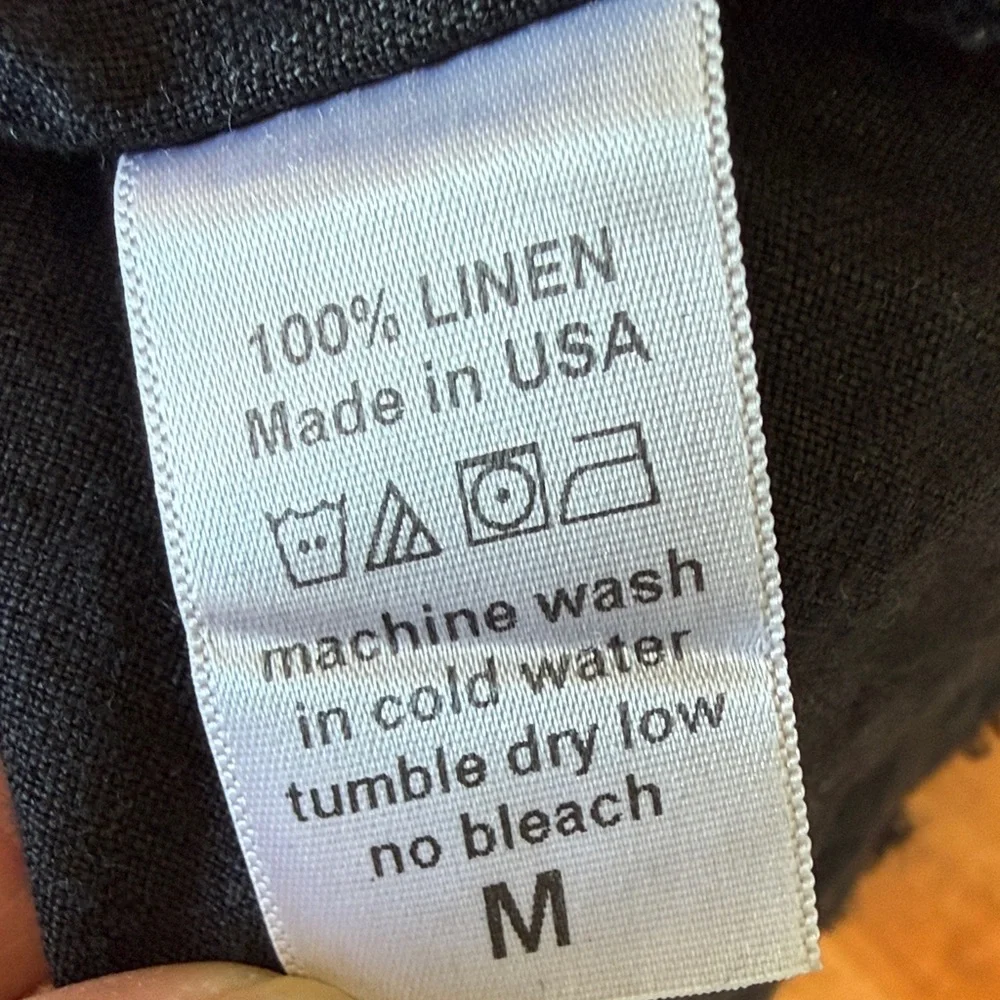 Black Oversized Linen Dress by Black Crane - Picture 3 of 7